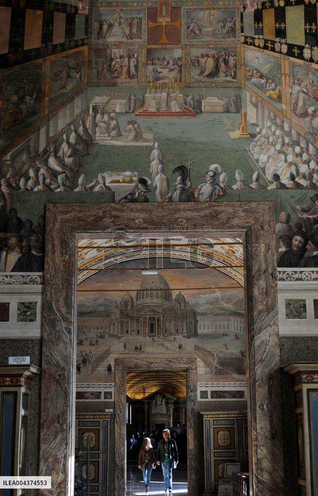 Behind The Scenes Of The Vatican