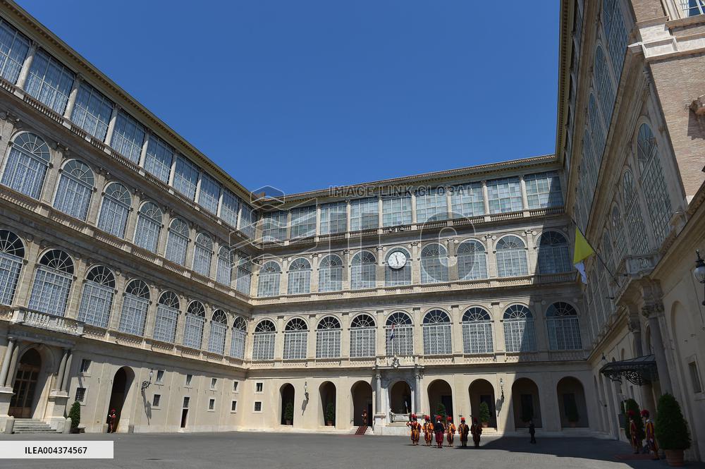 Behind The Scenes Of The Vatican