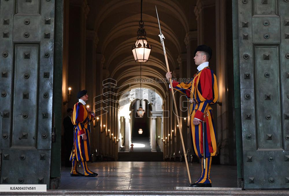 Behind The Scenes Of The Vatican