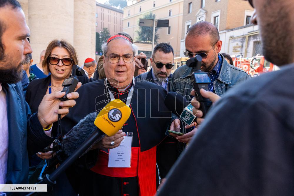 Sixth Vatican Congregation Meeting - Vatican