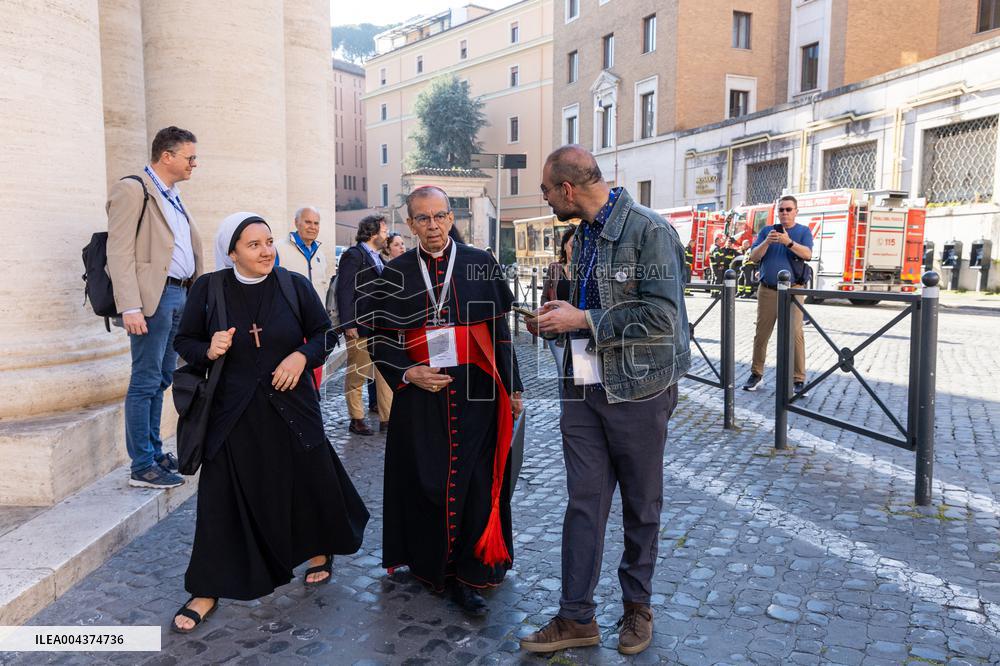 Sixth Vatican Congregation Meeting - Vatican
