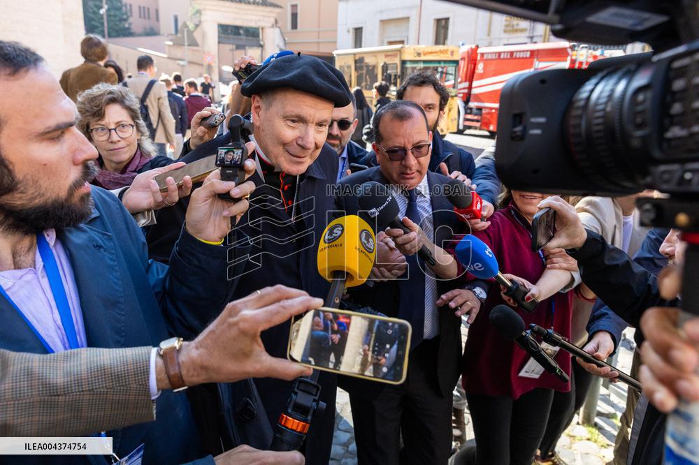 Sixth Vatican Congregation Meeting - Vatican