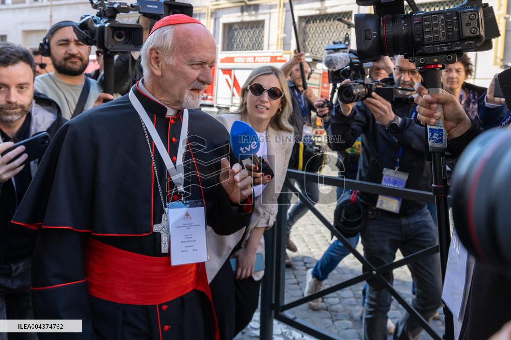 Sixth Vatican Congregation Meeting - Vatican