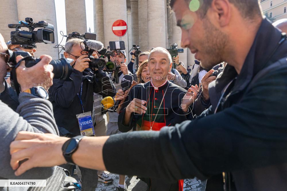 Sixth Vatican Congregation Meeting - Vatican