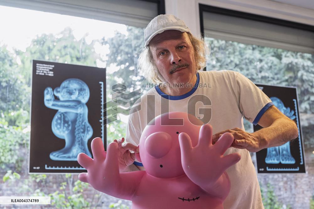 Philippe Katerine Exhibition Opens for Lille3000 Fiesta - Lille