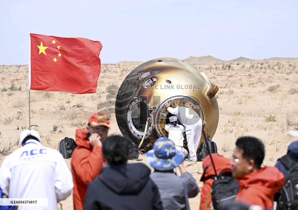 Shenzhou 19 Return Capsule Touches Down On Earth - China