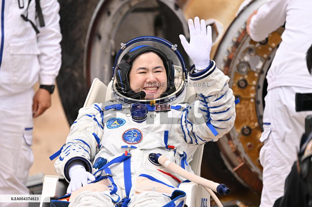 Shenzhou 19 Return Capsule Touches Down On Earth - China