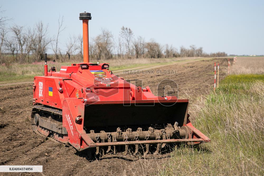 Demining in Mykolaiv region