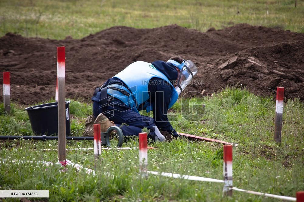 Demining in Mykolaiv region