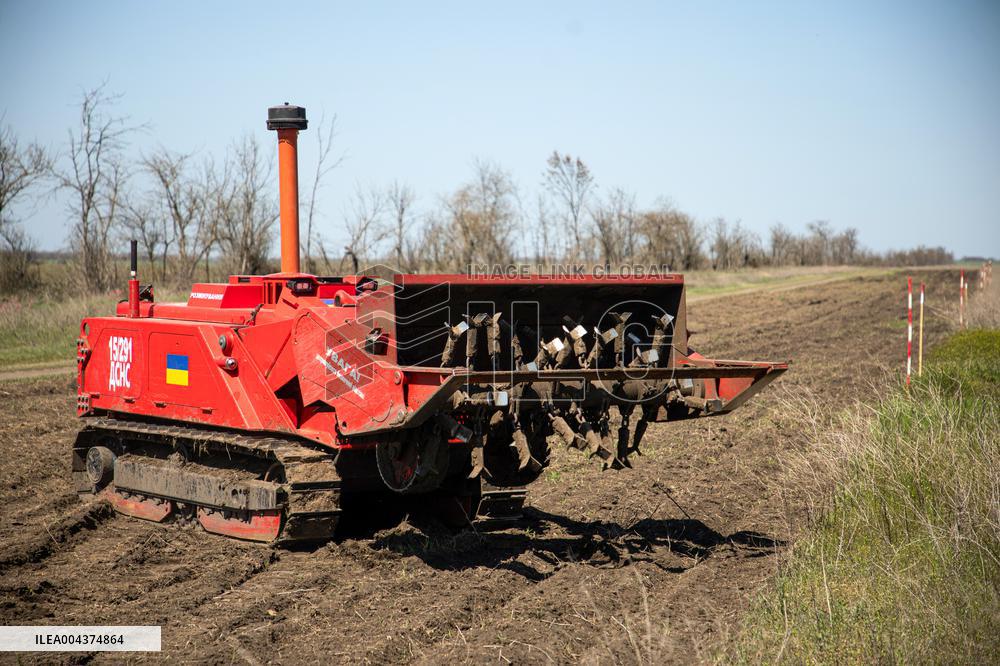 Demining in Mykolaiv region
