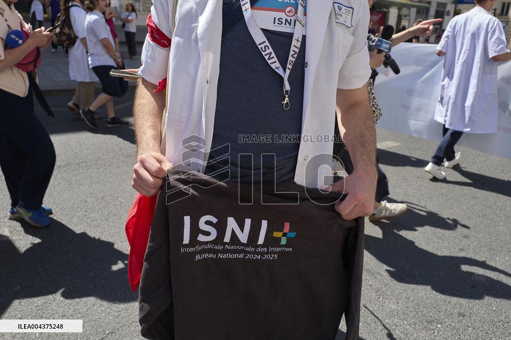 Rally Against the Garot Bill - Paris