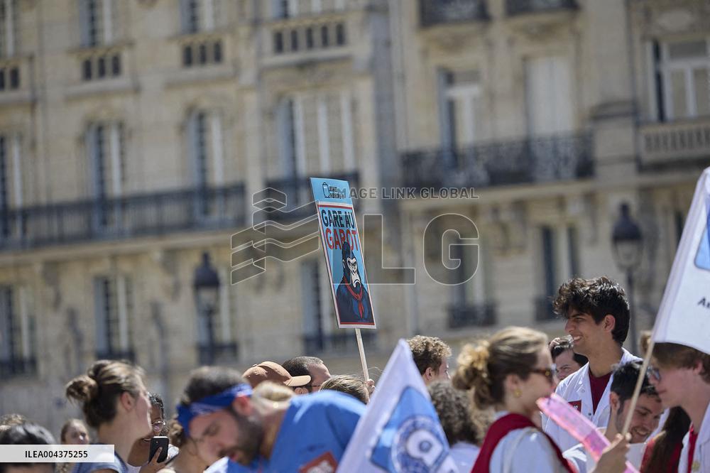 Rally Against the Garot Bill - Paris