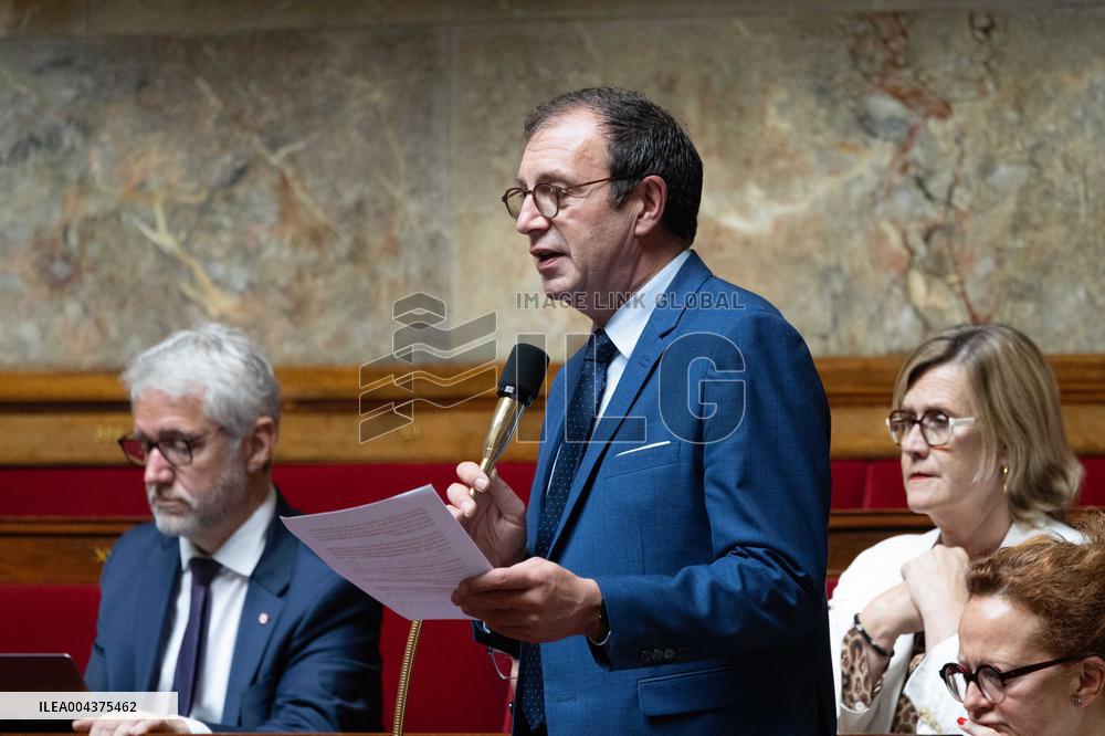 Questions to the government at the National Assembly - Paris RL