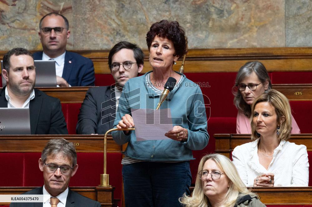 Questions to the government at the National Assembly - Paris RL