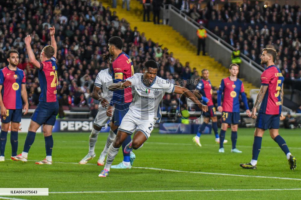 CALCIO - UEFA Champions League - FC Barcelona vs Inter - FC Internazionale