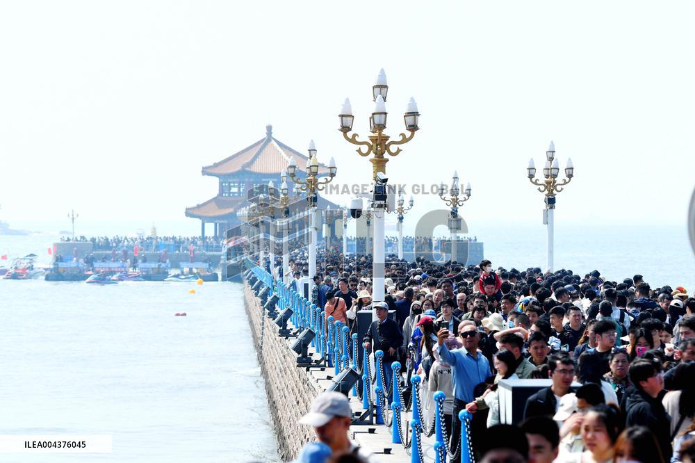 May Day Holiday Peak in Qingdap