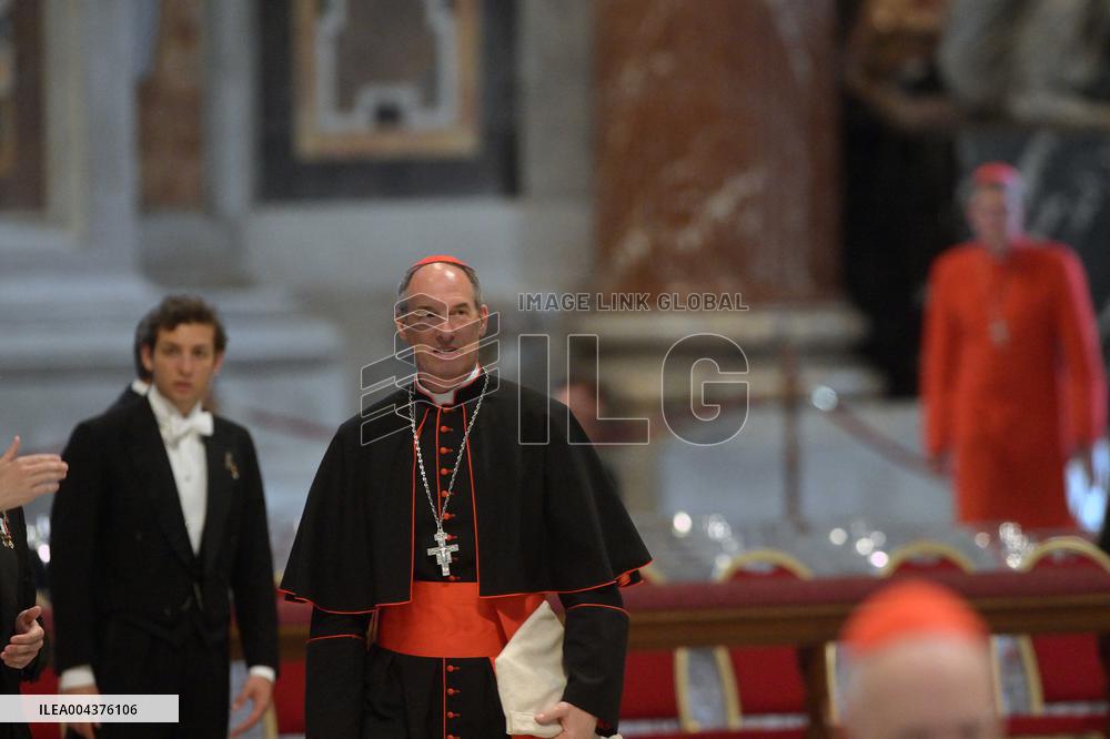 Mass On Fifth Days of Mourning for Late Pope Francis - Vatican