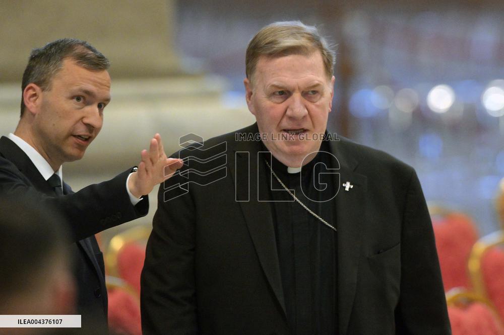 Mass On Fifth Days of Mourning for Late Pope Francis - Vatican