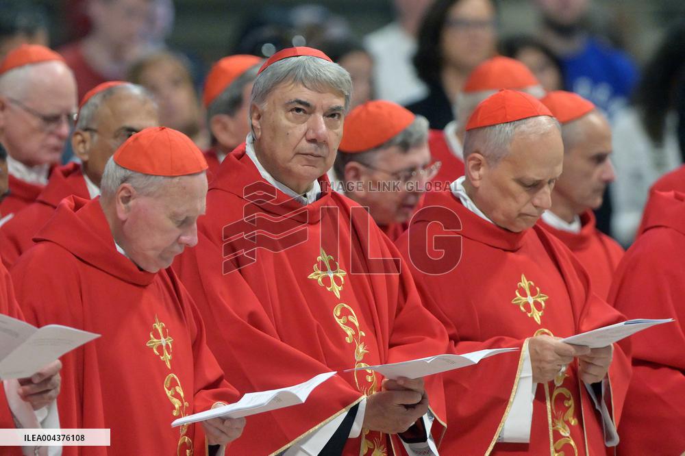 Mass On Fifth Days of Mourning for Late Pope Francis - Vatican