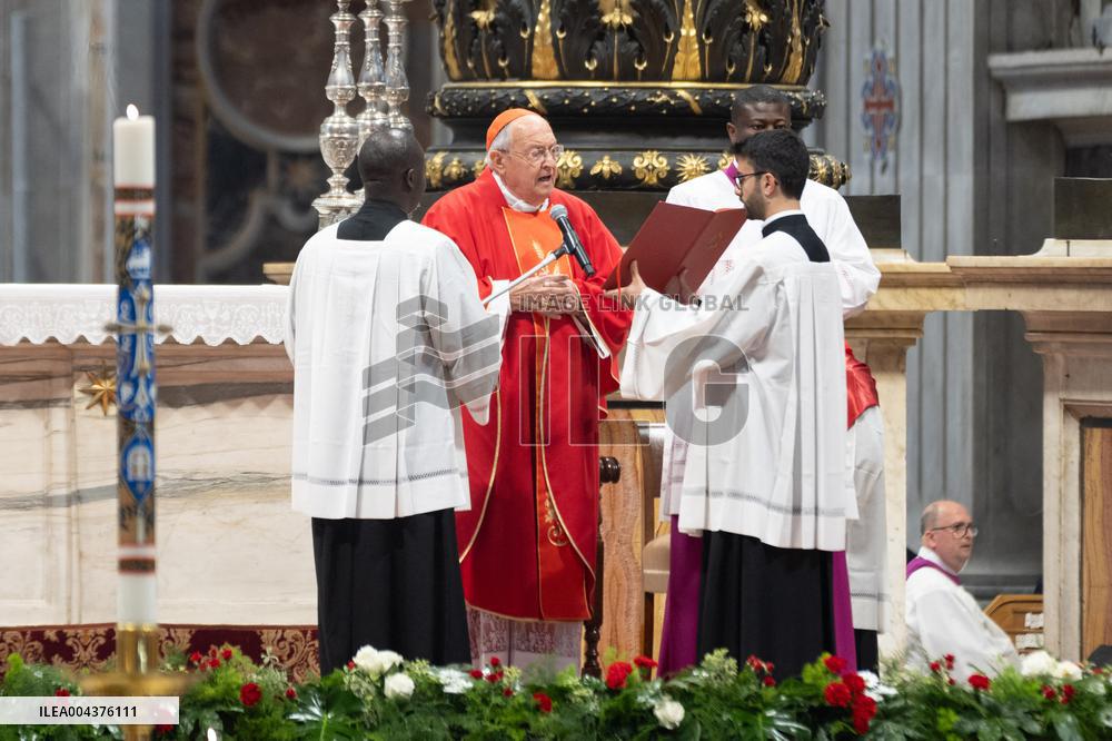 Mass On Fifth Days of Mourning for Late Pope Francis - Vatican