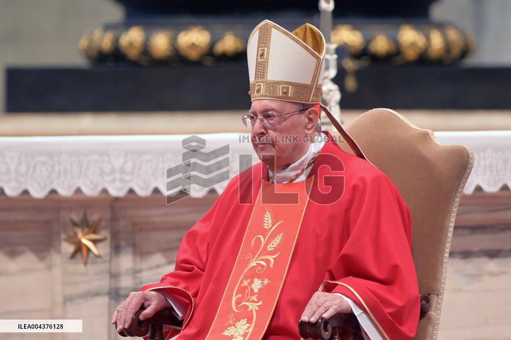 Mass On Fifth Days of Mourning for Late Pope Francis - Vatican