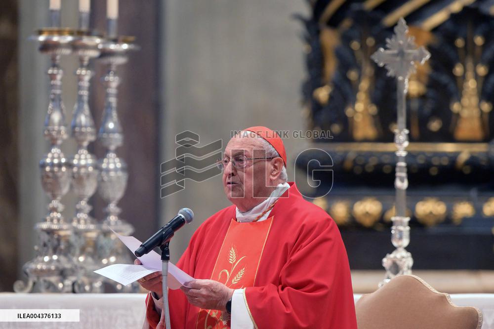 Mass On Fifth Days of Mourning for Late Pope Francis - Vatican