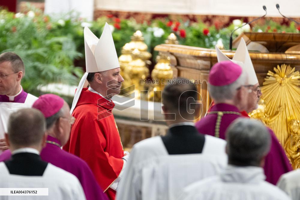 Mass On Fifth Days of Mourning for Late Pope Francis - Vatican