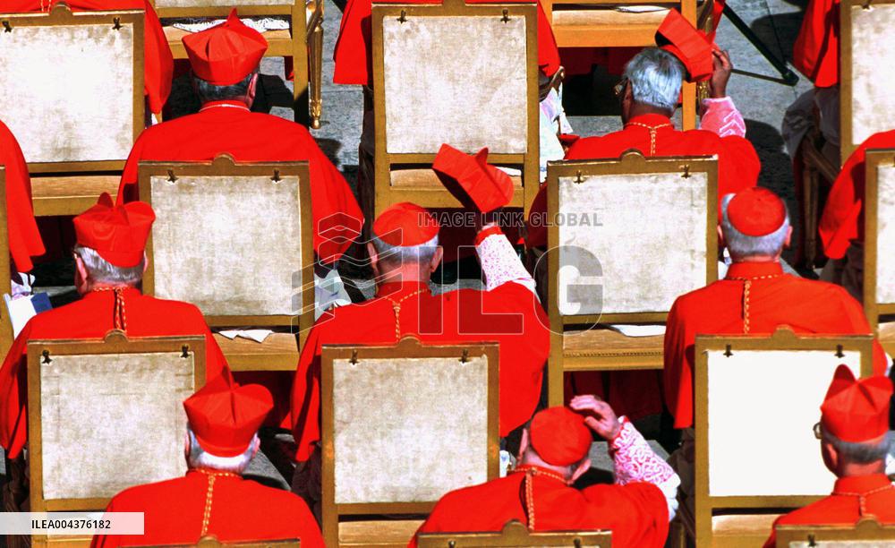 File - Conclave at the Vatican