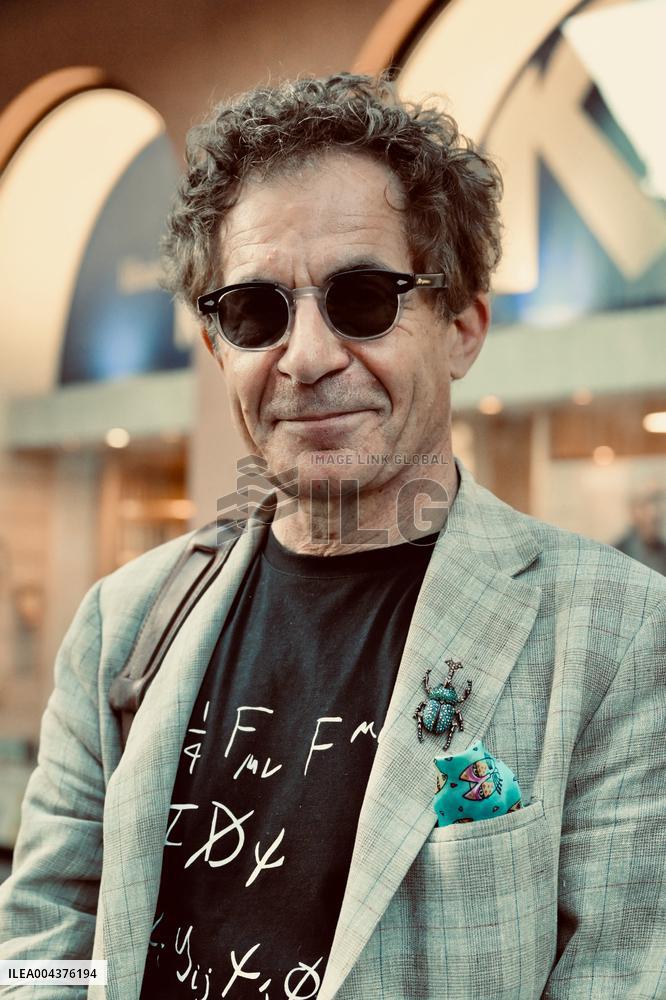 Etienne Klein Portrait - Strasbourg