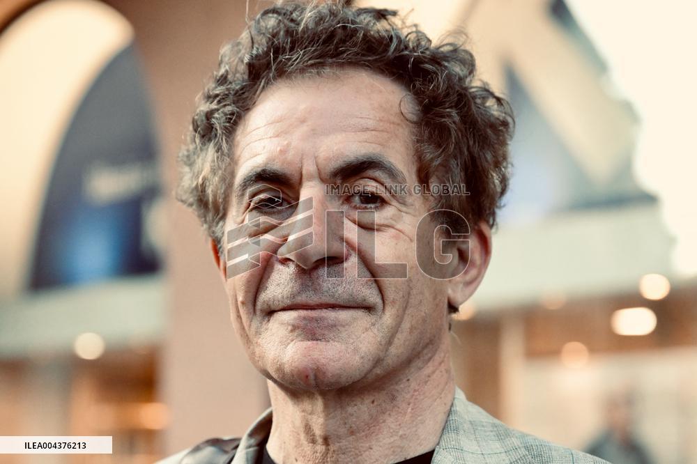 Etienne Klein Portrait - Strasbourg