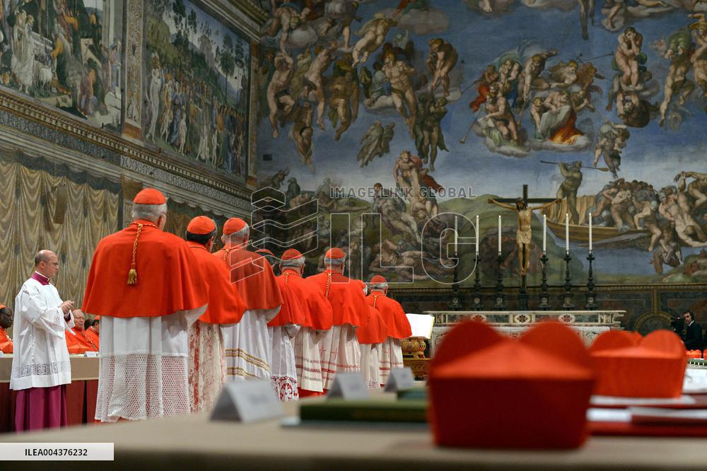 File - Conclave at the Vatican
