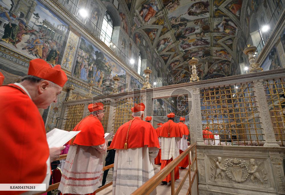 File - Conclave at the Vatican