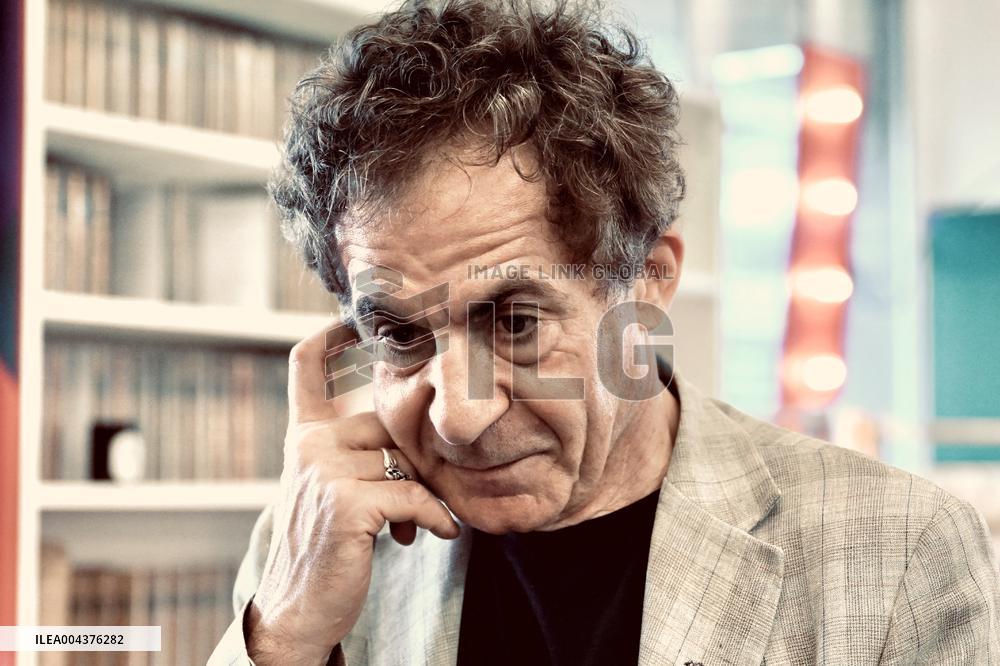 Etienne Klein Portrait - Strasbourg