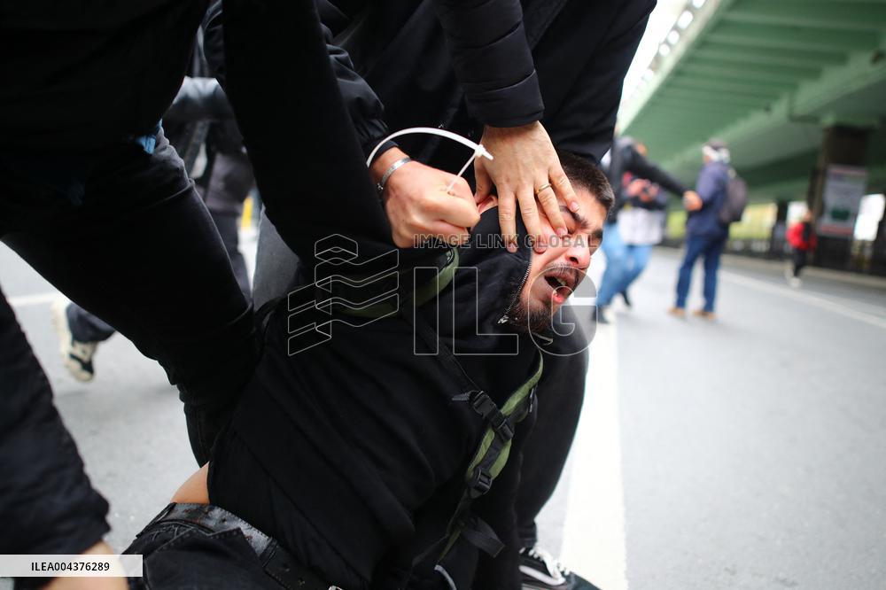Police Arrest Demonstrators Of May Day March - Istanbul