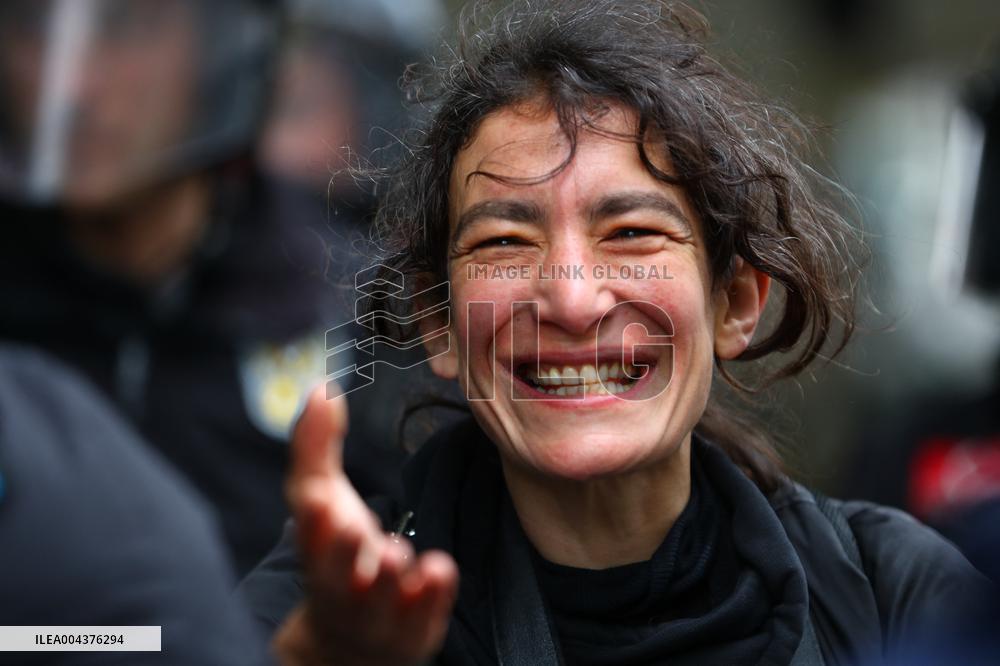 Police Arrest Demonstrators Of May Day March - Istanbul