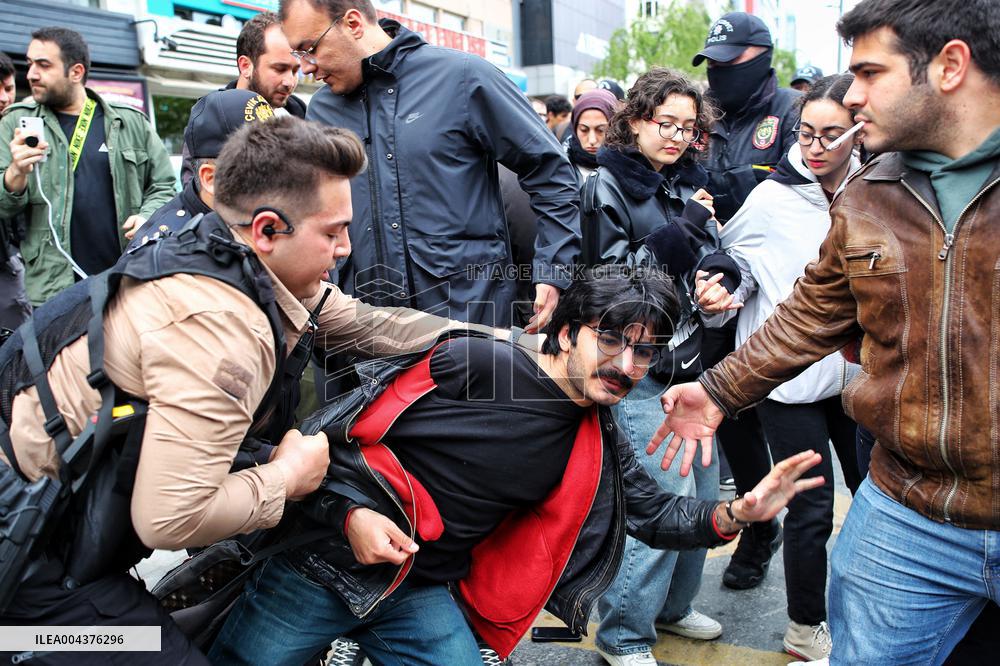 Police Arrest Demonstrators Of May Day March - Istanbul