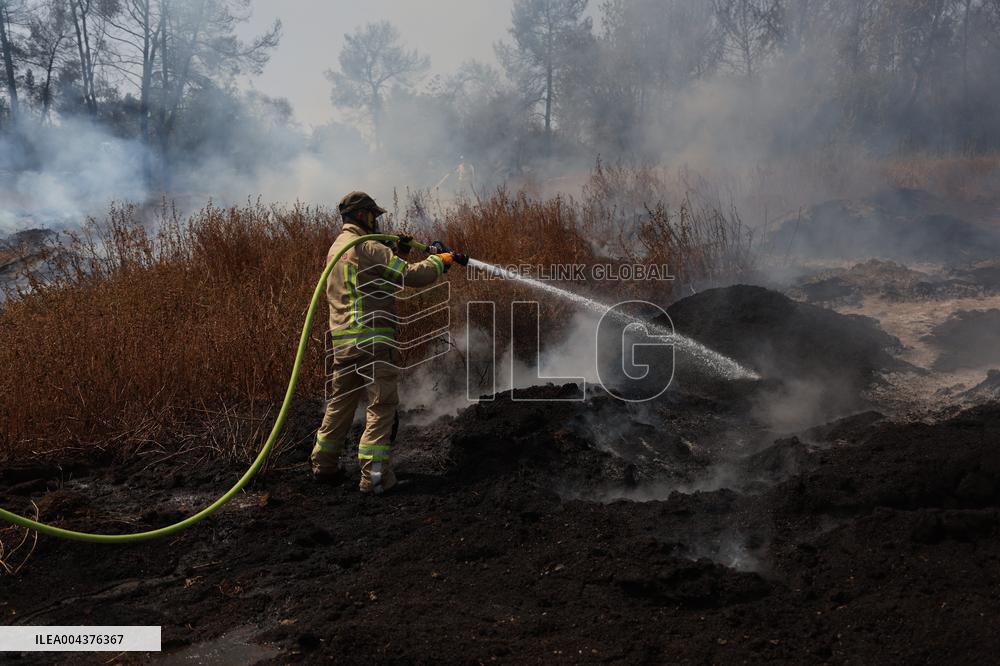 Wildfires Rage Outside Jerusalem - Israel