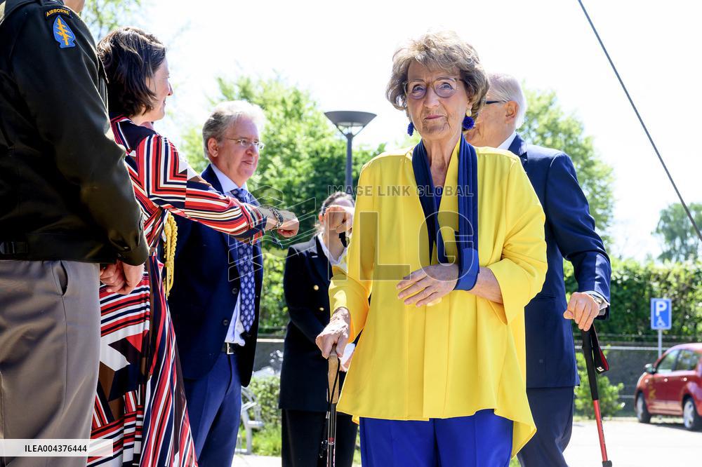 Princess Margriet Opens Exhibition Indigenous Liberators - Netherlands