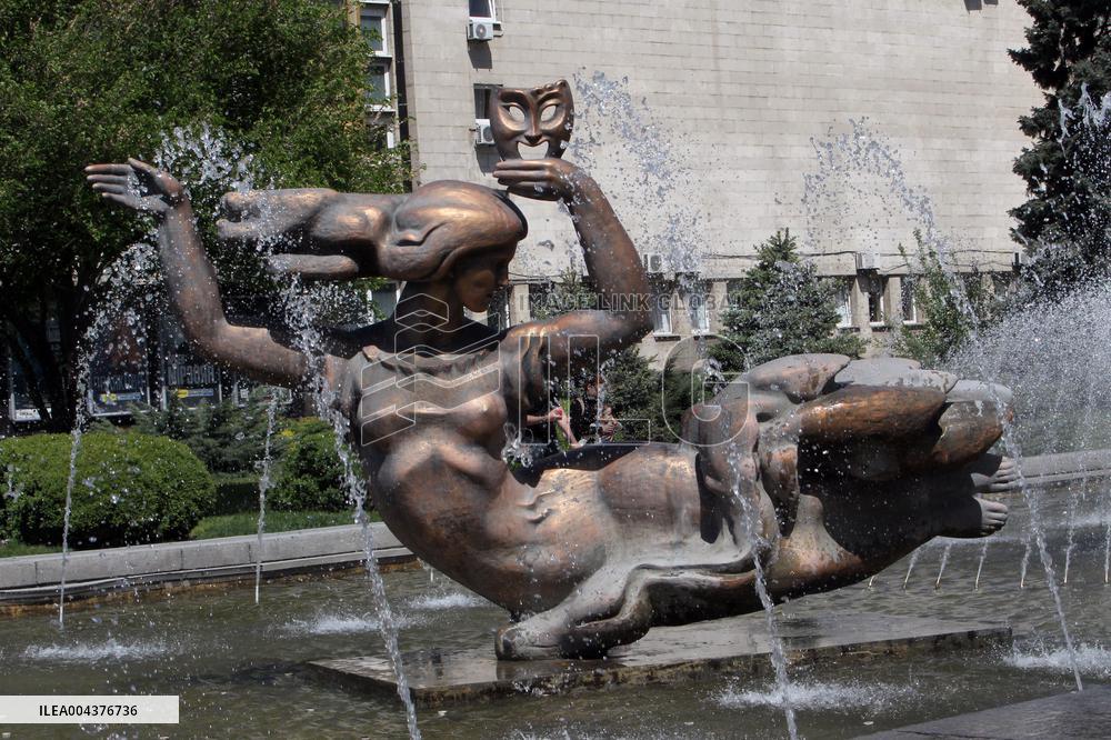 Fountains spring to life in Dnipro