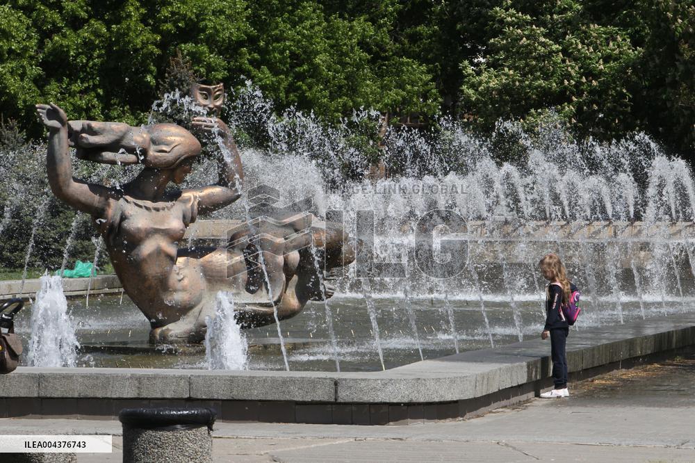 Fountains spring to life in Dnipro