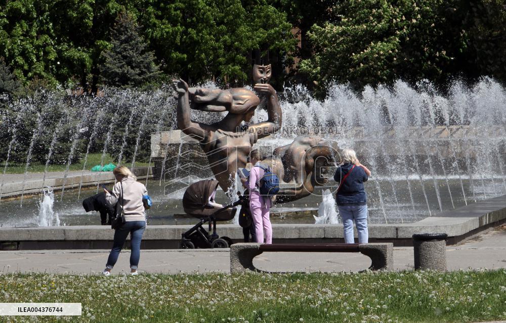 Fountains spring to life in Dnipro