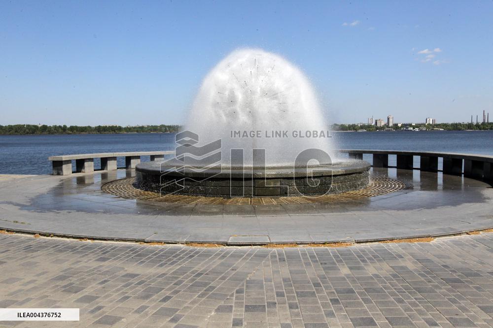 Fountains spring to life in Dnipro