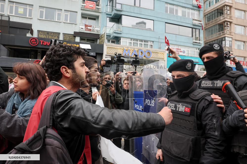 Clashes on May Day March - Istanbul