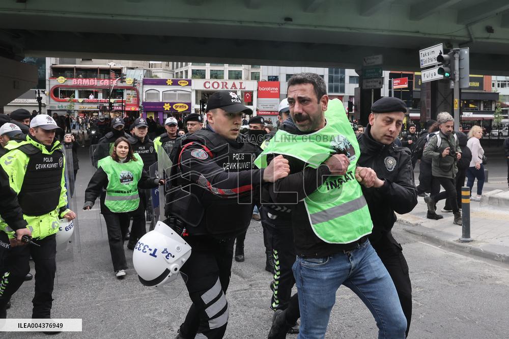 Clashes on May Day March - Istanbul