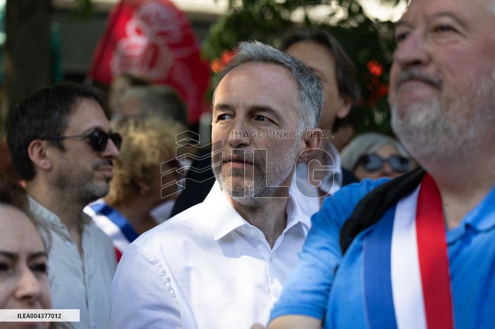 Socialist Party exfiltrated from Labour Day Rally - Paris RL