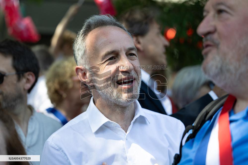 Socialist Party exfiltrated from Labour Day Rally - Paris RL