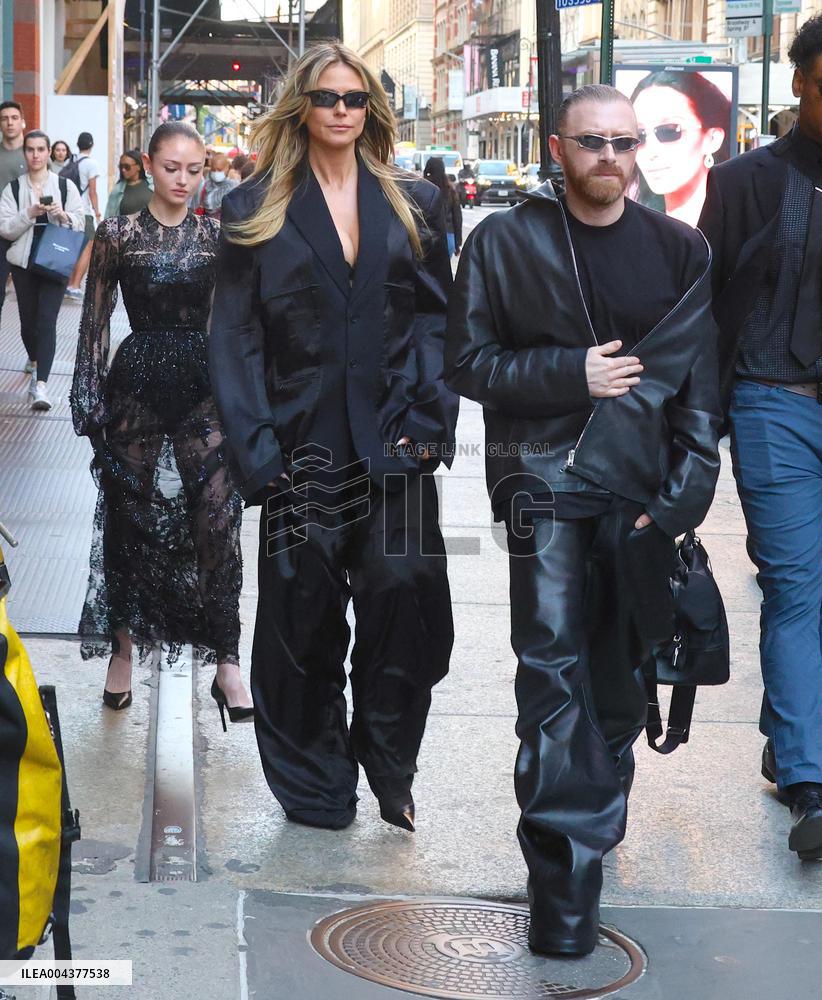 Heidi Klum Out And About - NYC