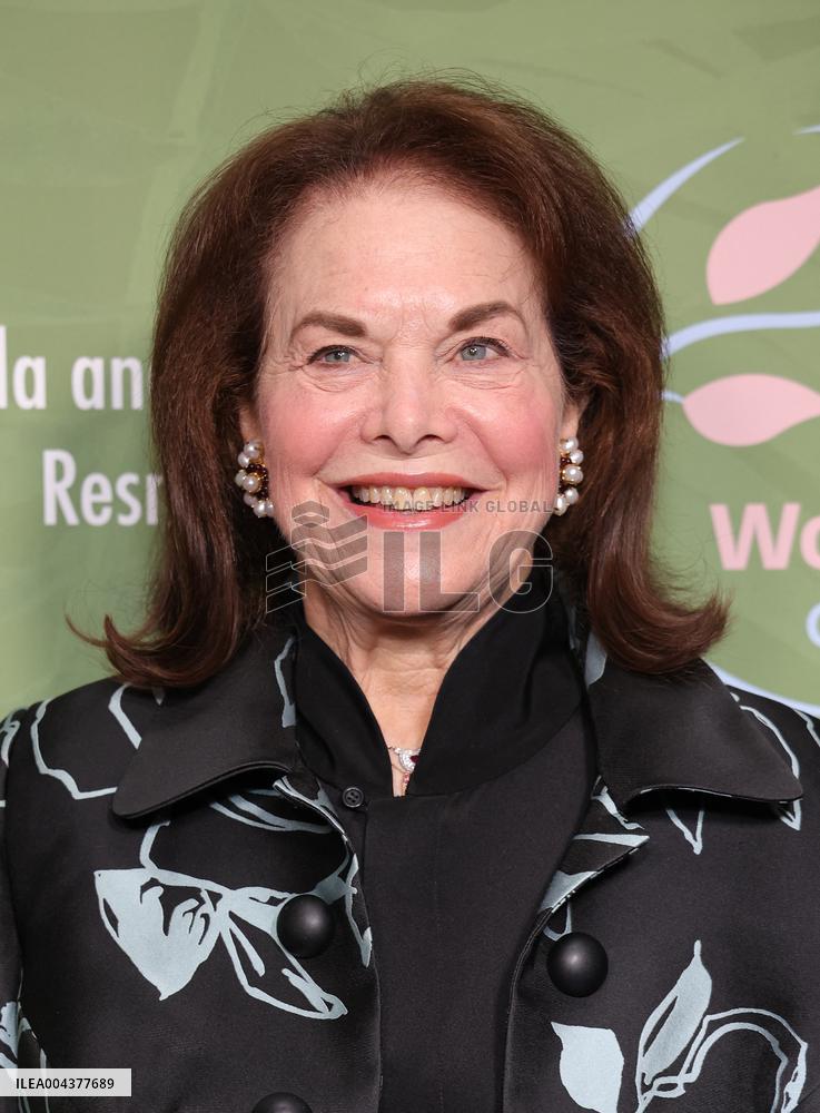 Star-Studded Women s Guild Luncheon at Cedars-Sinai - Beverly Hills