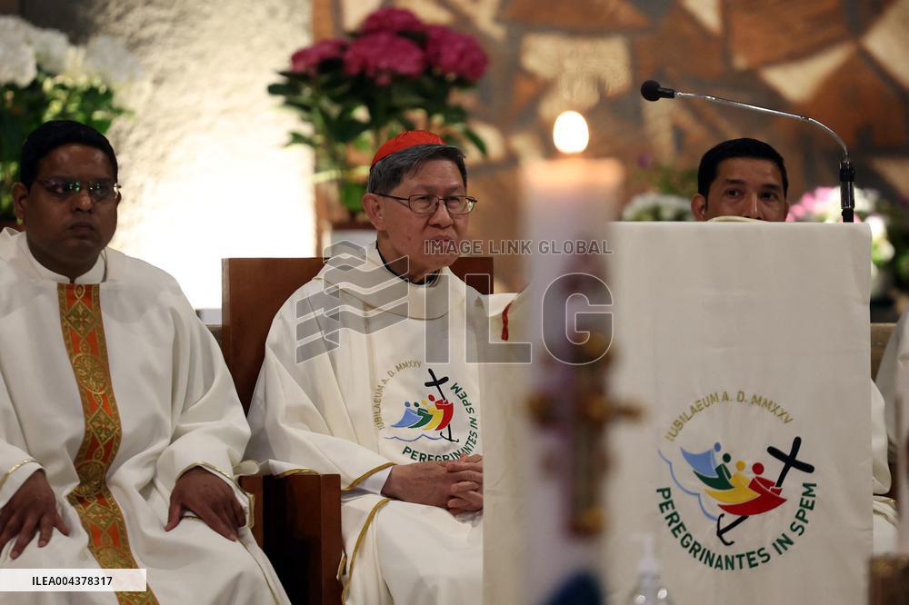Cardinal Tagle Celebrates Mass in Centocelle - Rome