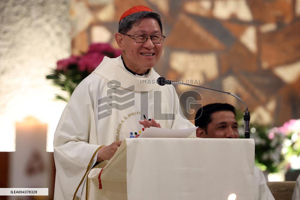 Cardinal Tagle Celebrates Mass in Centocelle - Rome